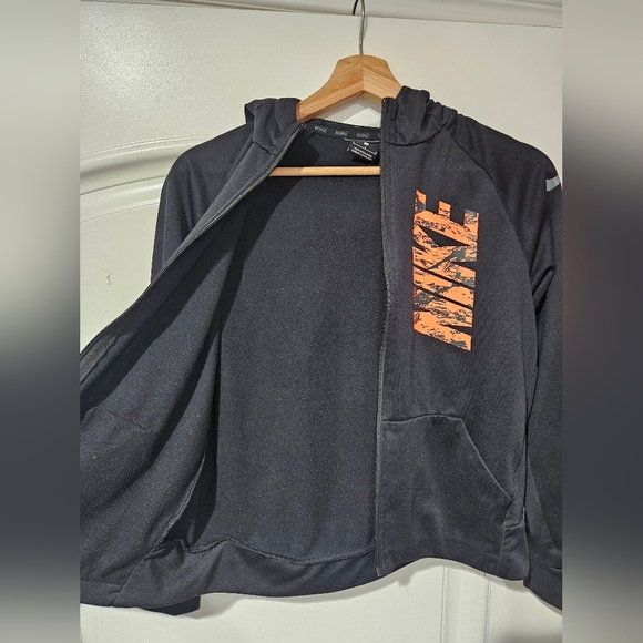 Nike Boys Dri-fit Zipper Hoodie. Black, Size Large. Good Condition. - Picture 7 of 10
